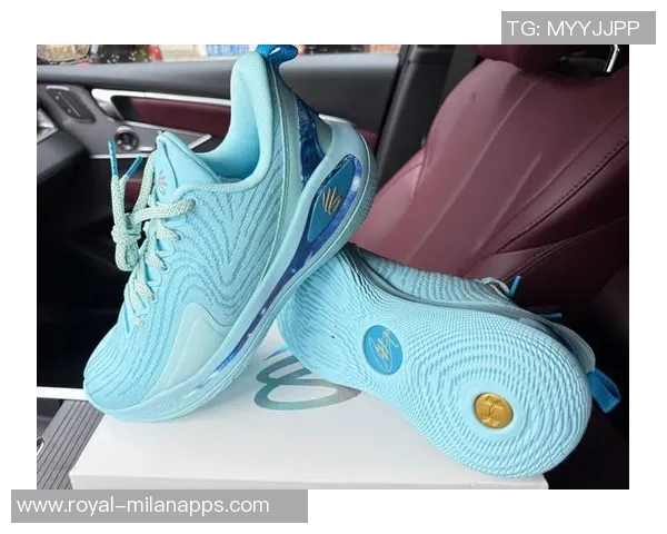 安德玛足球鞋定制服务全面升级打造专属球场风格与个性化体验